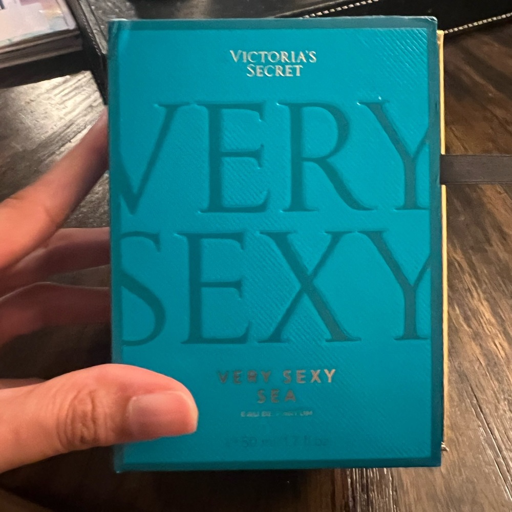 Brand New Victoria’s Secret Sea